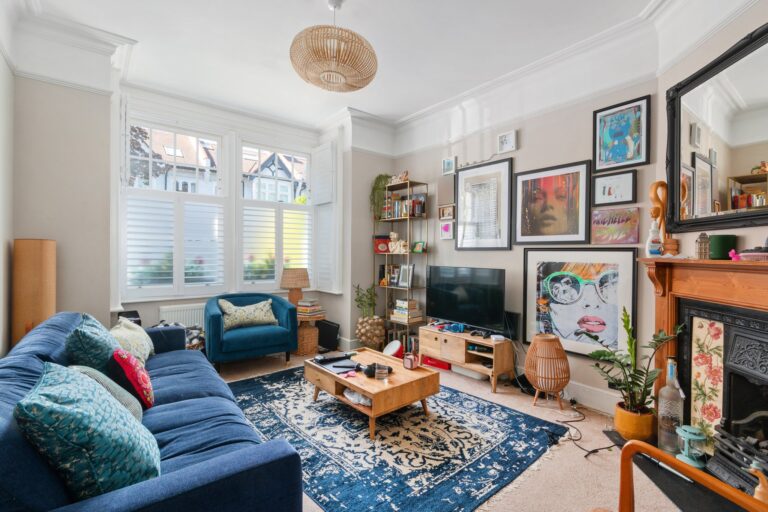 images of property on Hamilton Road
