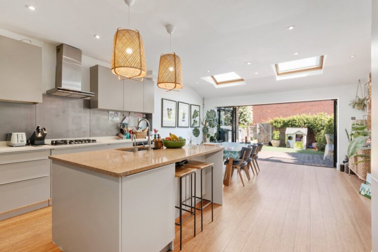 images of property on Hamilton Road