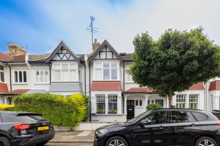 images of property on Hamilton Road