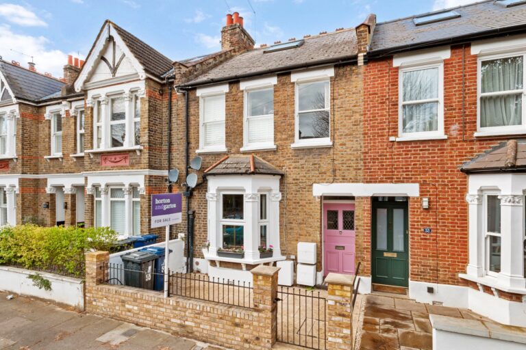 images of property on Fletcher Road