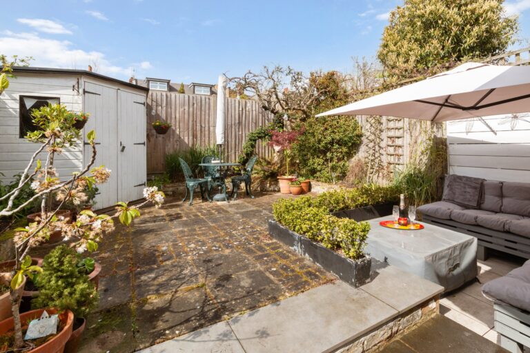 images of property on Fletcher Road