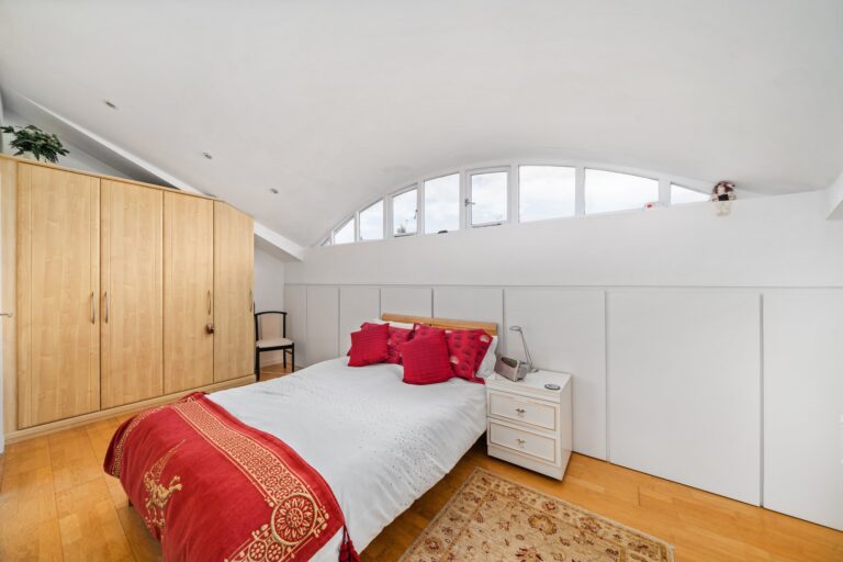 images of property on Jameson Close