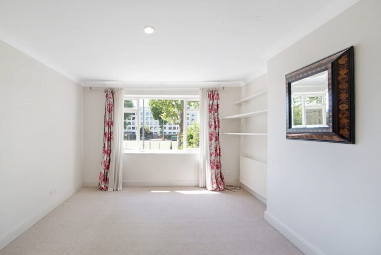 images of property on Iffley Road