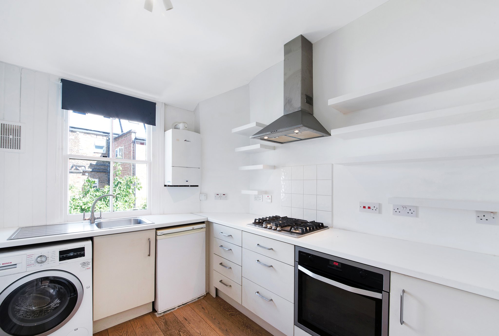 images of property on Iffley Road