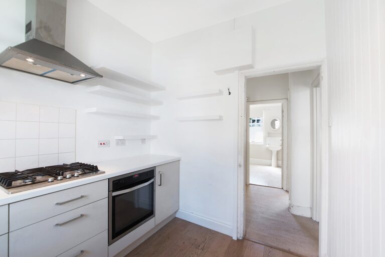 images of property on Iffley Road