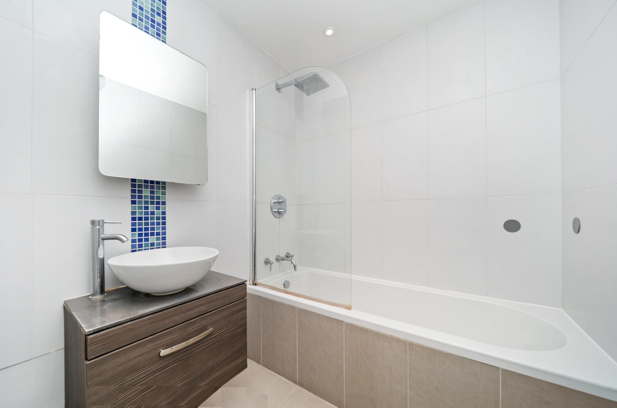 images of property on Bassein Park Road