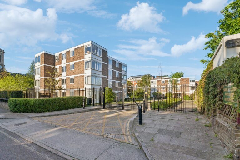 images of property on Samels Court