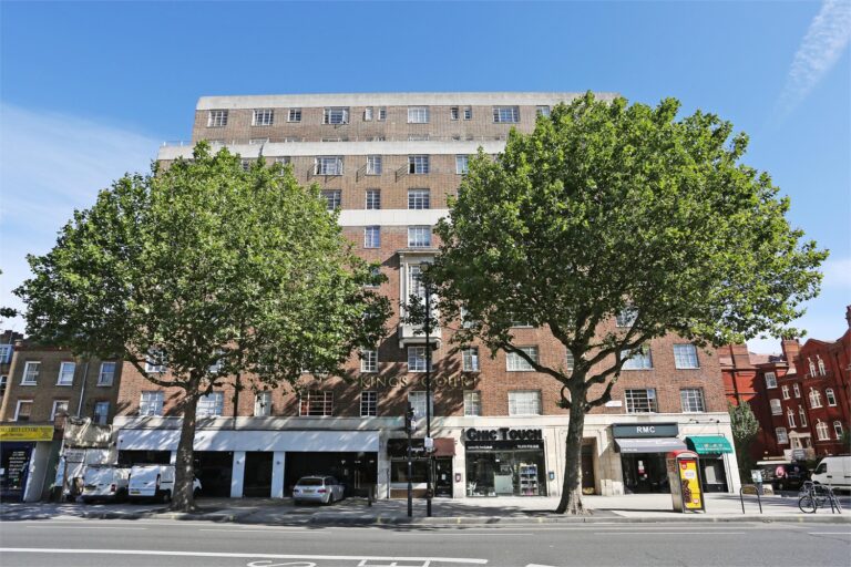 images of property on Hamlet Gardens