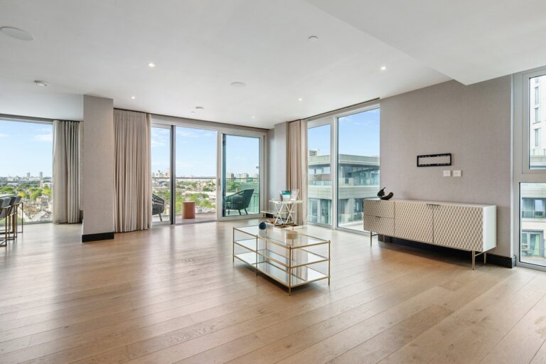 images of property on Glenthorne Road