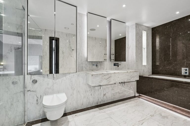 images of property on Glenthorne Road