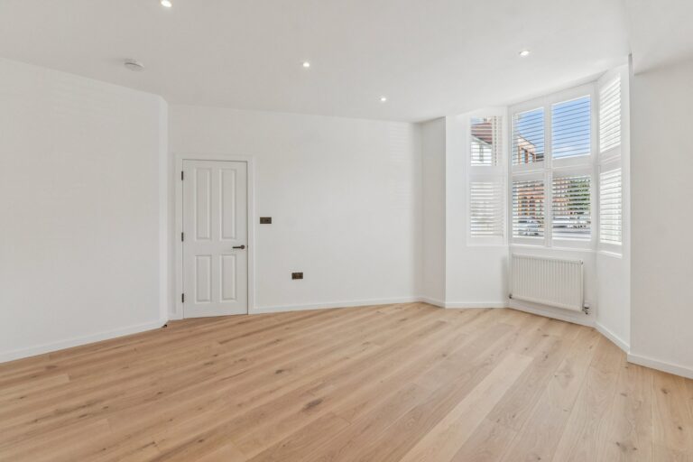 images of property on Jeddo Road