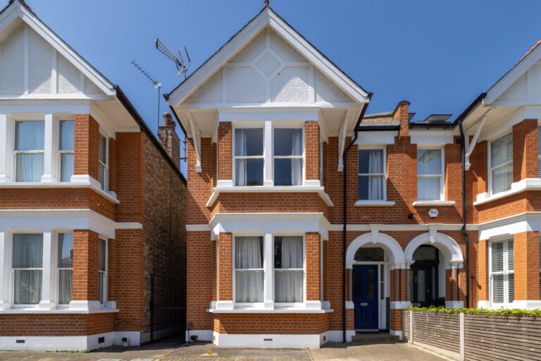 images of property on Lexden Road