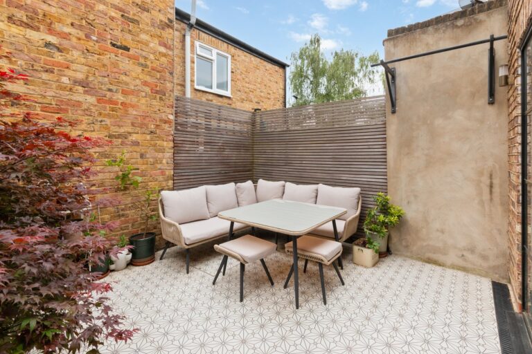 images of property on Devonshire Road