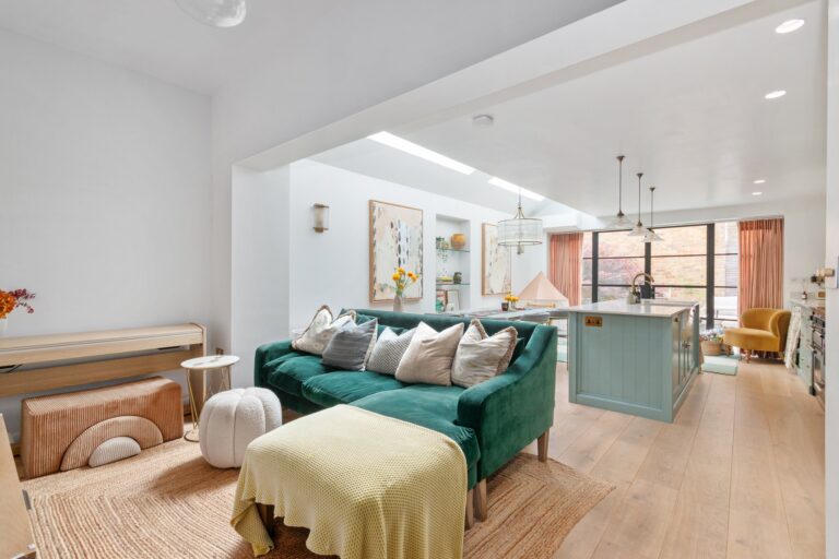 images of property on Devonshire Road