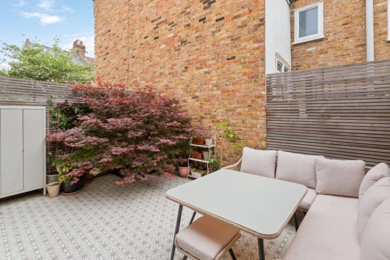 images of property on Devonshire Road