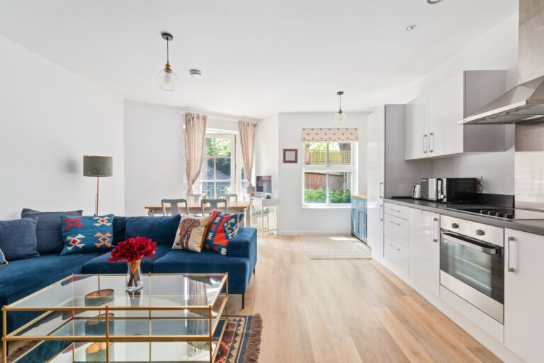 images of property on Chiswick Gate