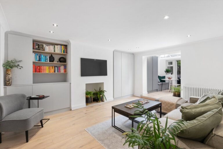 images of property on Godolphin Road