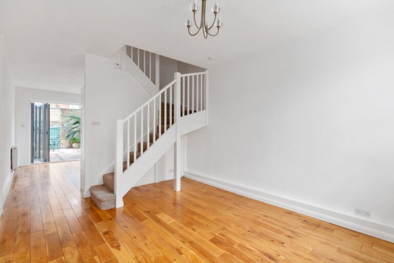 images of property on St Peter's Grove