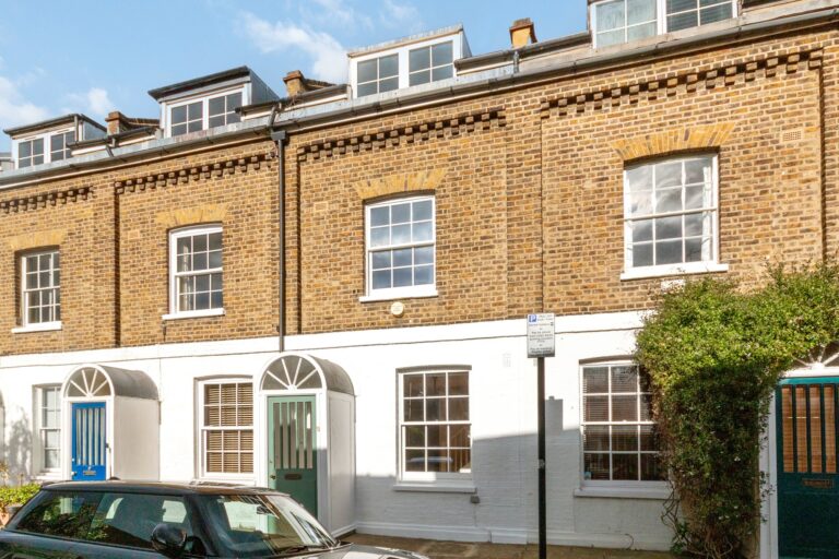 images of property on St Peter's Grove