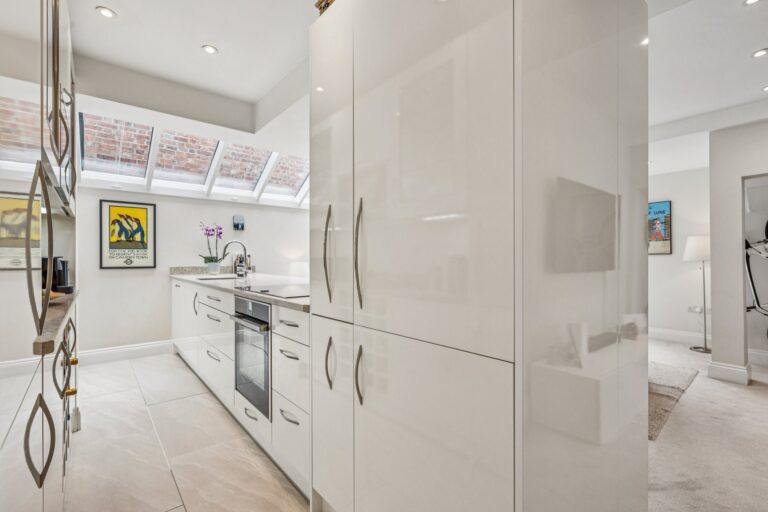 images of property on Parfrey Street