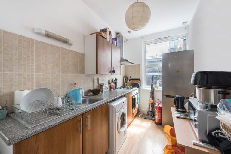images of property on King Street
