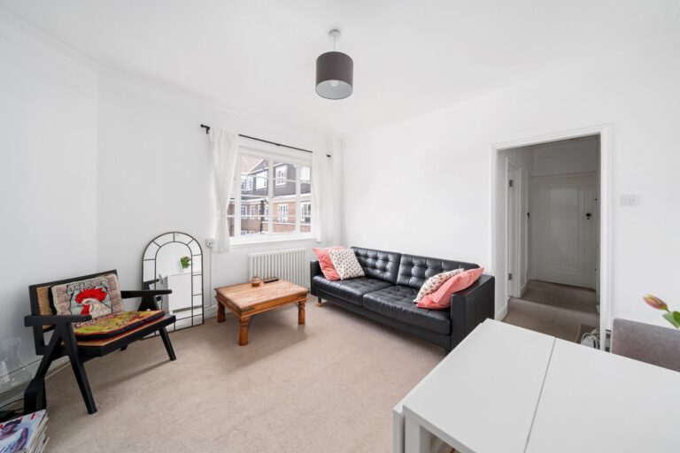 images of property on Sutton Court Road