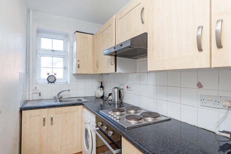images of property on Goldhawk Road