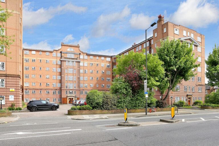 images of property on Goldhawk Road