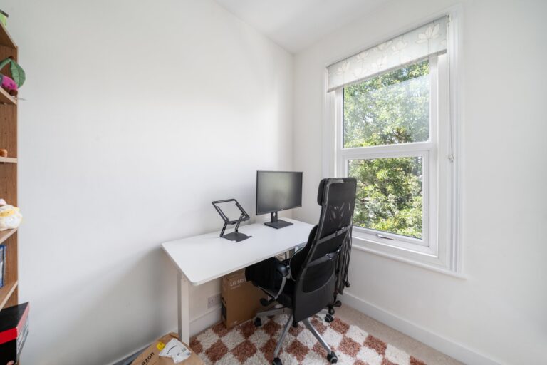 images of property on Valetta Road