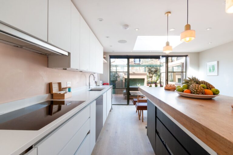 images of property on Cardross Street