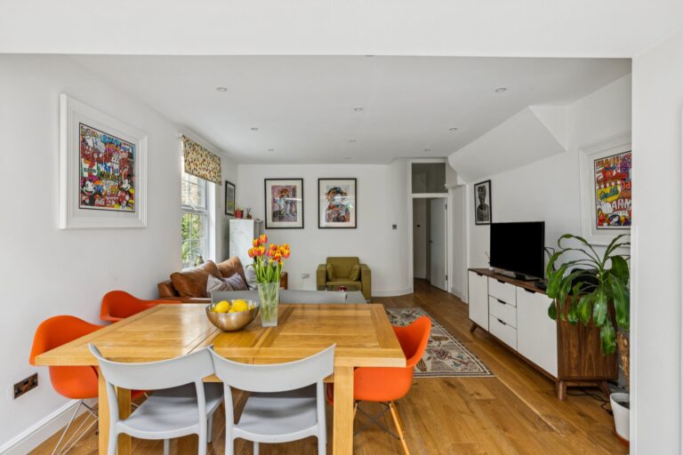images of property on St Elmo Road