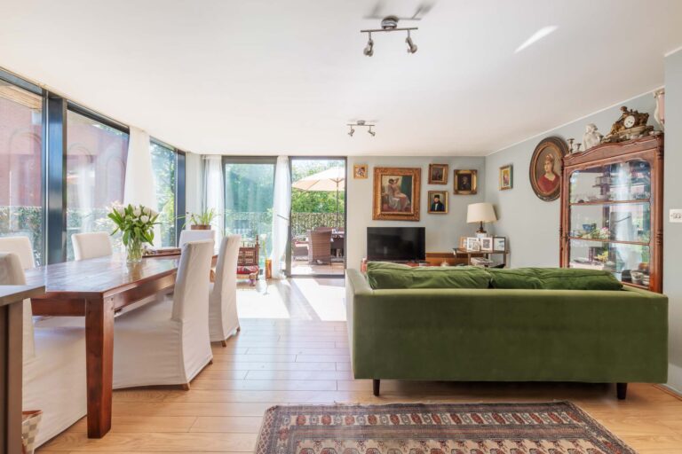 images of property on Bazalgette Court