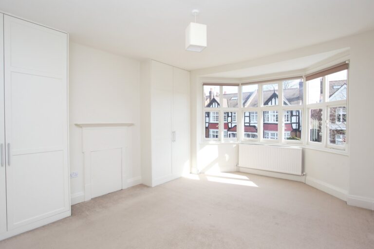 images of property on Prebend Gardens