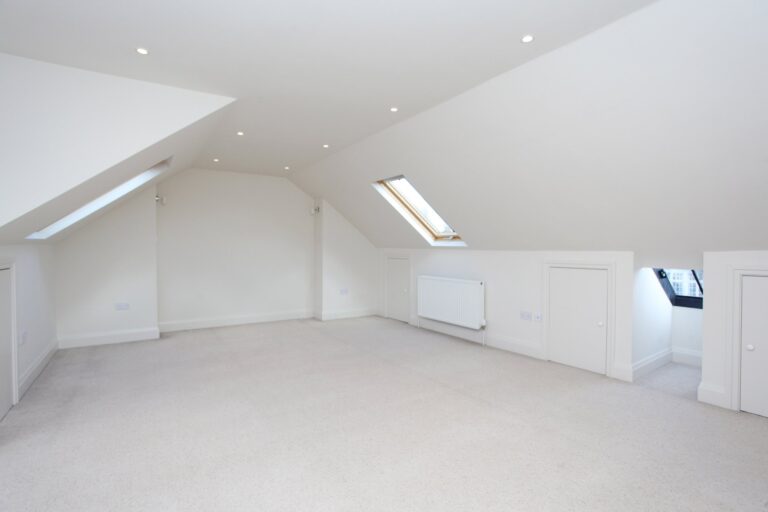 images of property on Prebend Gardens