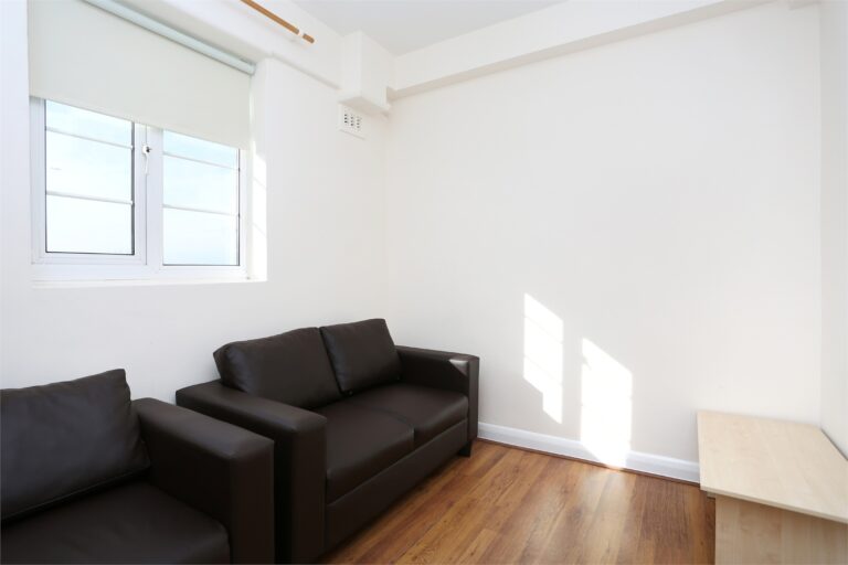 images of property on Hanover Court
