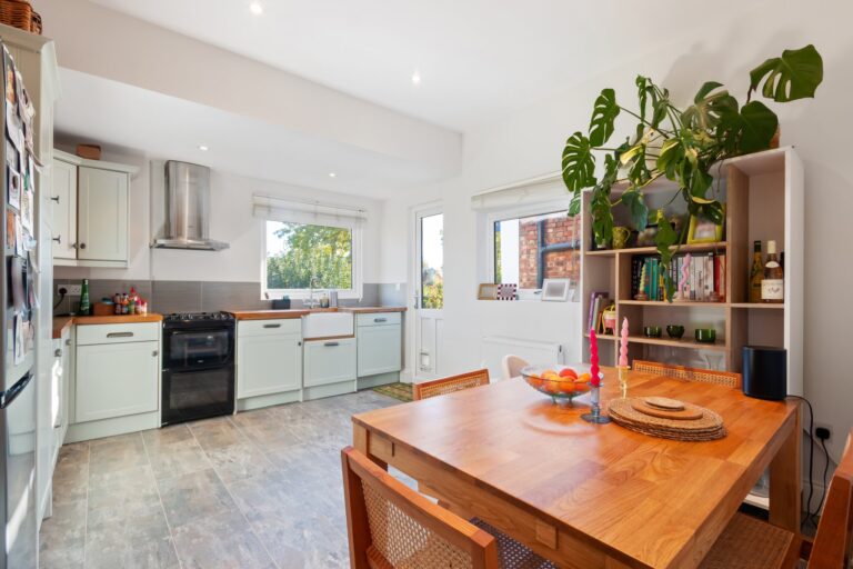 images of property on Beaumont Road