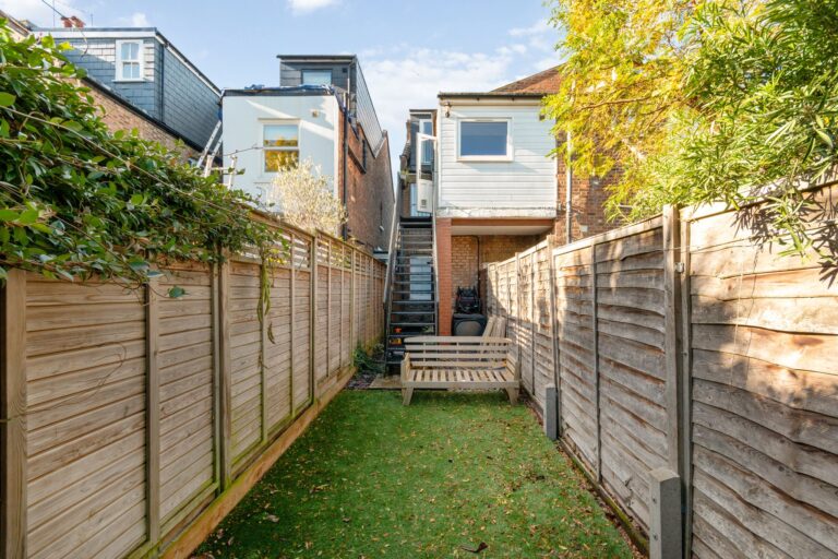 images of property on Beaumont Road