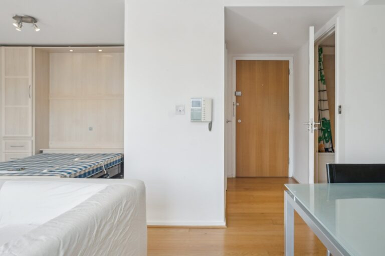 images of property on Bazalgette Court