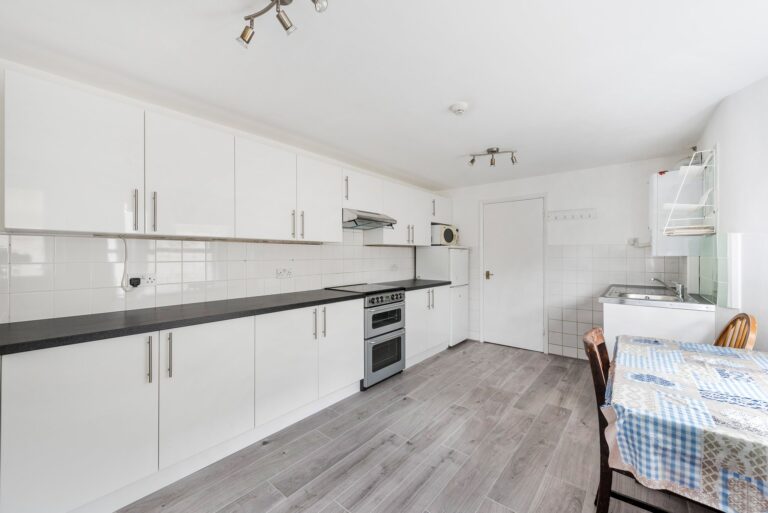 images of property on Percy Road