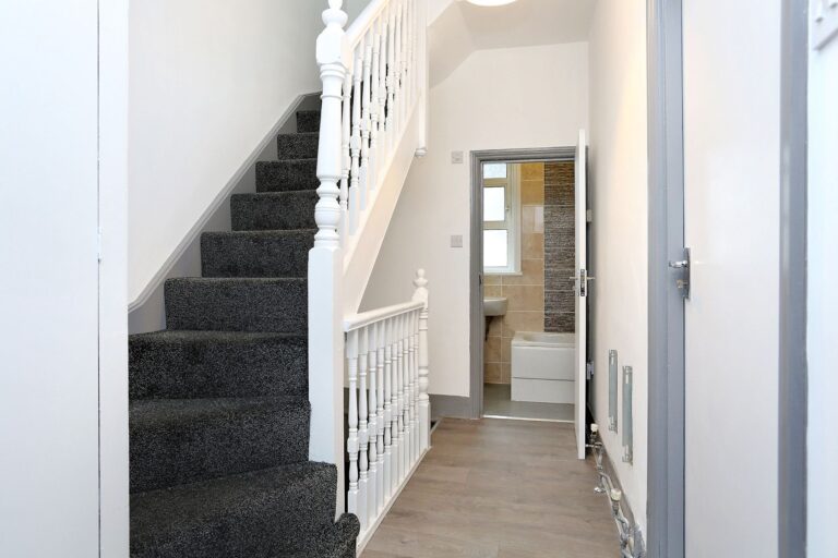 images of property on Galloway Road