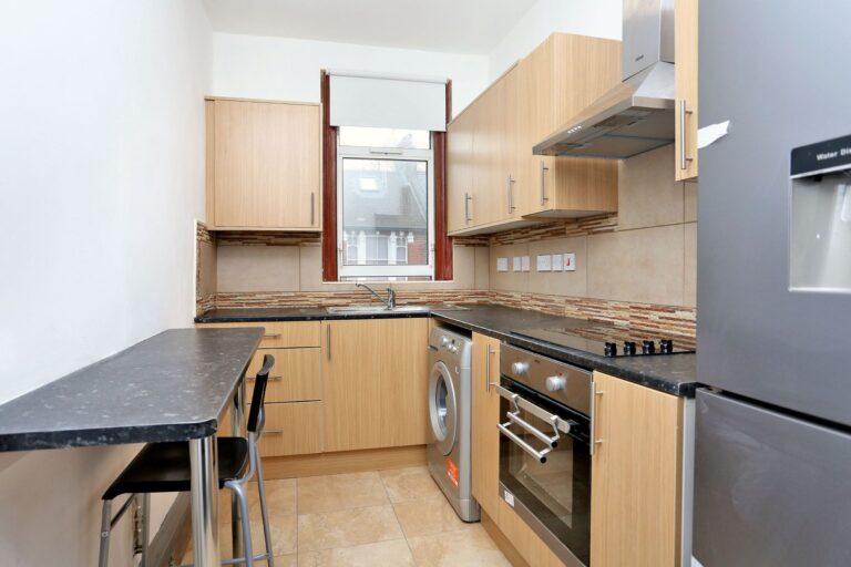images of property on Galloway Road