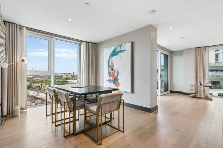 images of property on Glenthorne Road