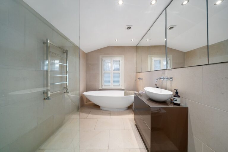 images of property on Paxton Road