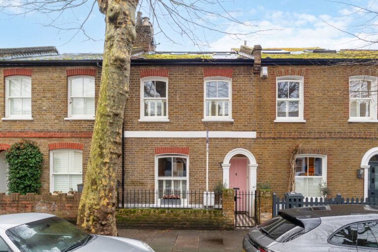 images of property on Paxton Road
