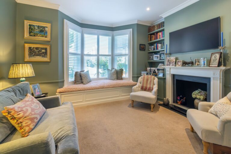 images of property on Carlton Road