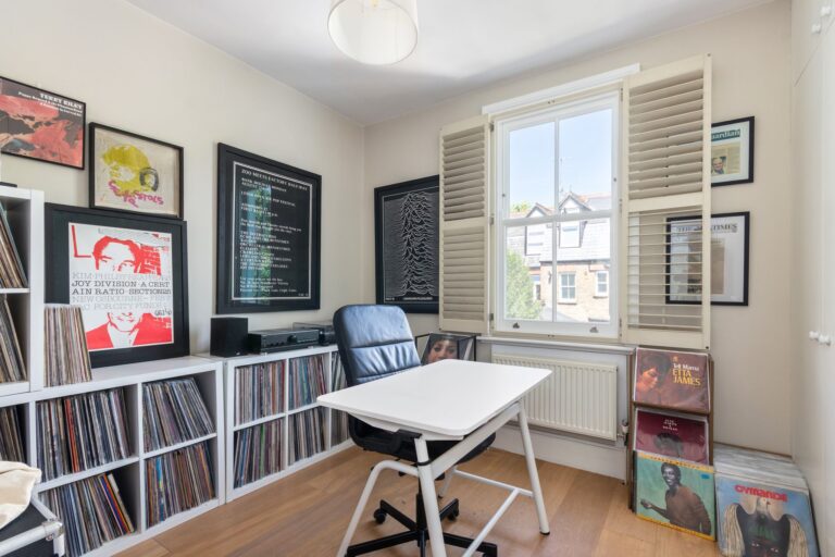 images of property on Burnaby Crescent