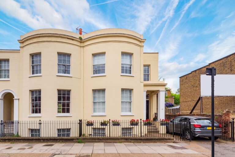 images of property on Goldhawk Road