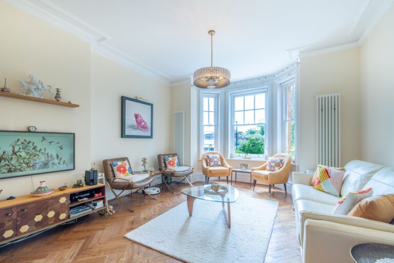 images of property on Esmond Gardens