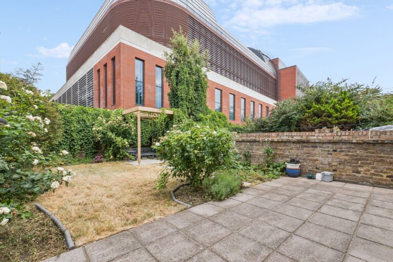 images of property on Pennard Road