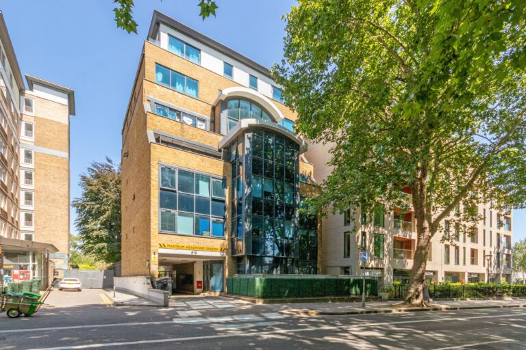 images of property on Chiswick High Road